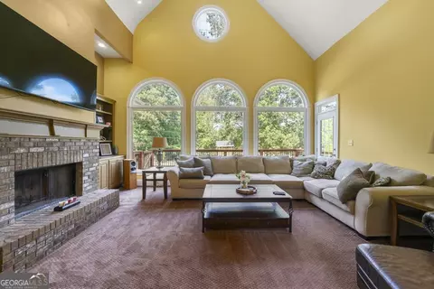 Living - 244 Dodgen Rd, Hampton, GA 30228 photo 3 of 4
