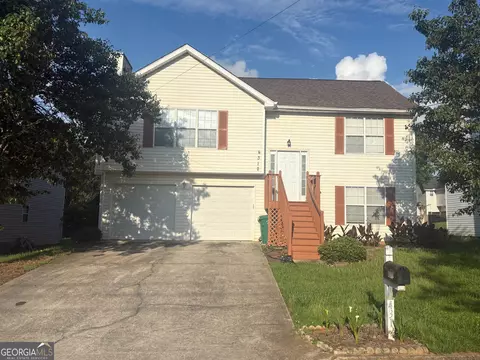 4312 Ward Bluff Dr, Ellenwood, GA 30294