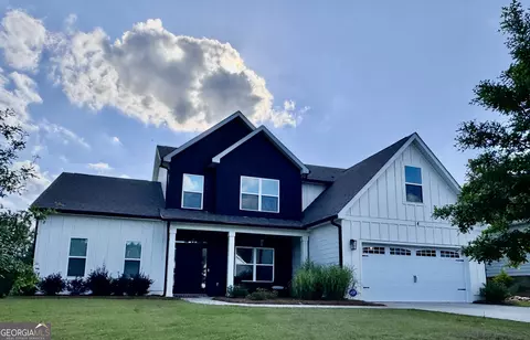 14 Dayton Way, Sharpsburg, GA 30277