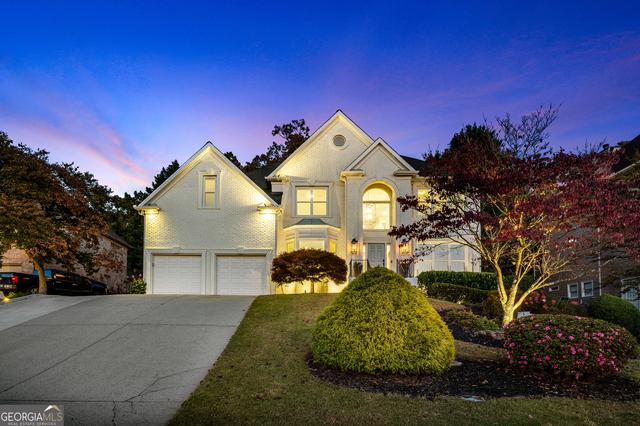3713 Lake Edge Dr, Suwanee, GA 30024