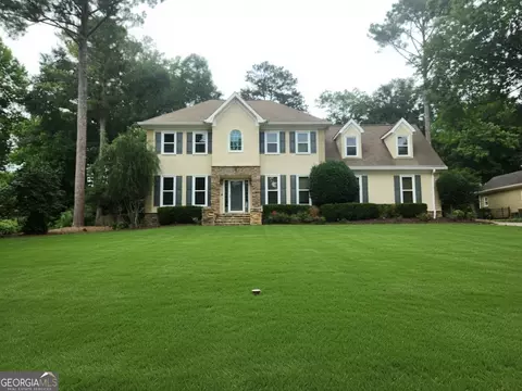 270 S Shore Dr, Newnan, GA 30263