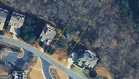 3334 Harbour Pt, Gainesville, GA 30506