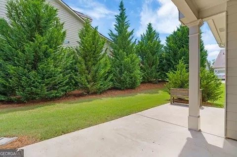 Exterior - 400 Laurel Spring Ct, Canton, GA 30114 photo 6 of 9