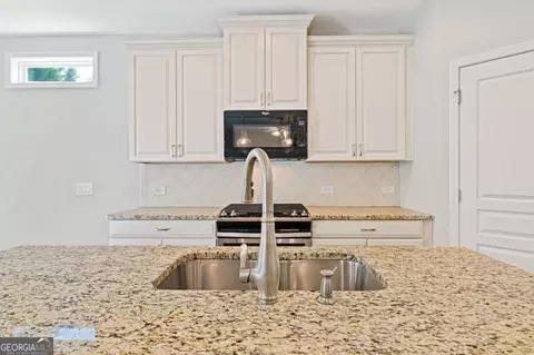 Kitchen - 400 Laurel Spring Ct, Canton, GA 30114 photo 5 of 5