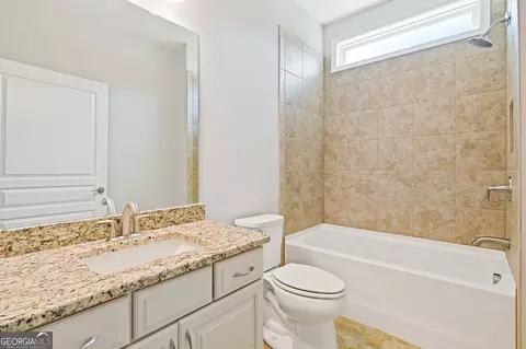 Bath - 400 Laurel Spring Ct, Canton, GA 30114 photo 2 of 3