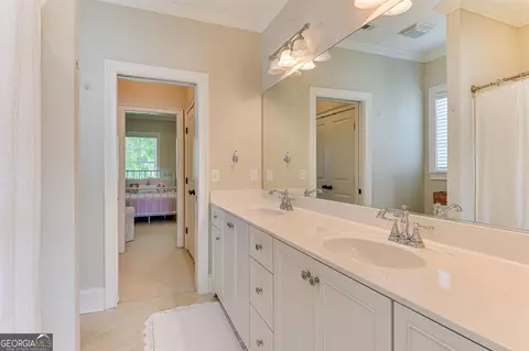 Bath - 1052 Emerald Pl, Evans, GA 30809 photo 6 of 9