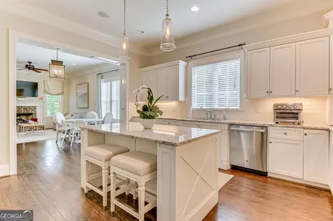 Kitchen - 1052 Emerald Pl, Evans, GA 30809 photo 5 of 7