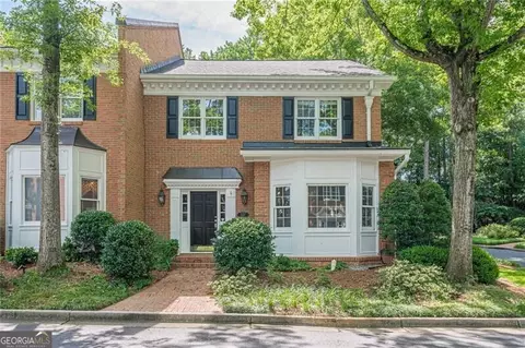 5427 Trentham Dr, Atlanta, GA 30338