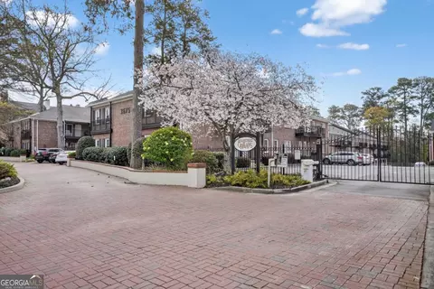 3675 Peachtree Rd NE #19, Atlanta, GA 30319