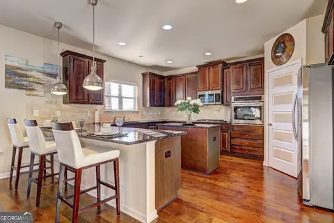 Kitchen - 609 Caledon Way, Hampton, GA 30228 photo 3 of 4