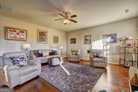 Living - 609 Caledon Way, Hampton, GA 30228 photo 4 of 5