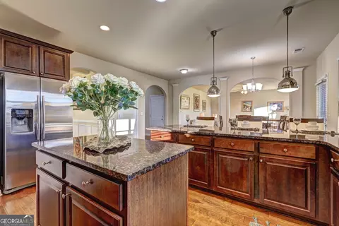 Kitchen - 609 Caledon Way, Hampton, GA 30228 photo 2 of 4