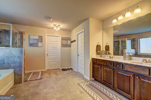 Entry Way - 609 Caledon Way, Hampton, GA 30228 photo 4 of 9