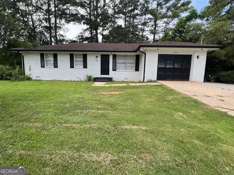 6935 Fielder Rd, Rex, GA 30273