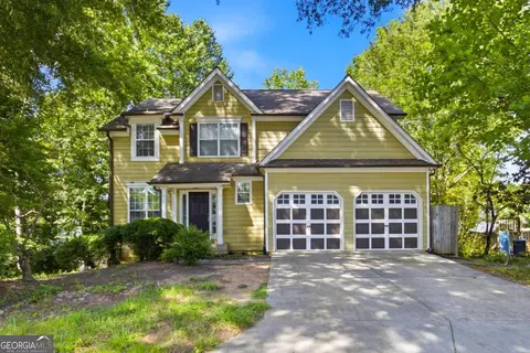 415 Maisie Ct, Alpharetta, GA 30004