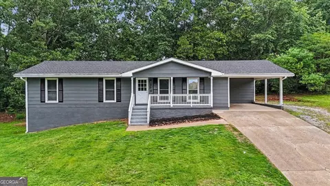 6380 Valhalla Dr, Douglasville, GA 30135