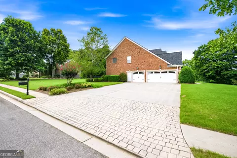 Exterior - 4200 Donington Way, Hampton, GA 30228 photo 6 of 8