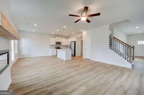 237 Tulip Dr, Covington, GA 30016 photo 6