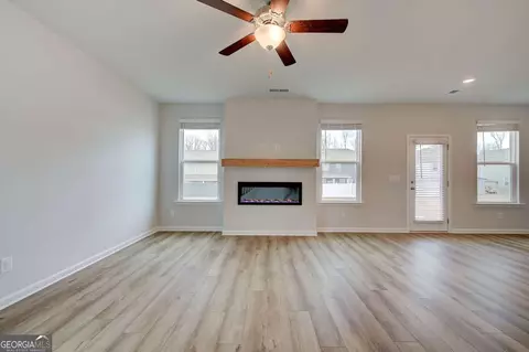 237 Tulip Dr, Covington, GA 30016 photo 7