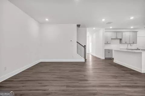 Living - 121 Armory Creek Dr, Jackson, GA 30233 photo 1 of 3