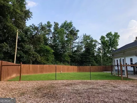 Exterior - 960 Mcentyre Loop SE, Calhoun, GA 30701 photo 12 of 20
