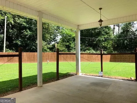 Exterior - 960 Mcentyre Loop SE, Calhoun, GA 30701 photo 14 of 20