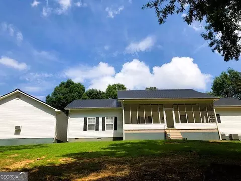 960 Mcentyre Loop SE, Calhoun, GA 30701