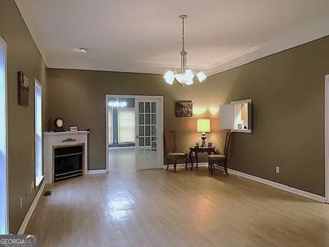 Living - 960 Mcentyre Loop SE, Calhoun, GA 30701 photo 1 of 9