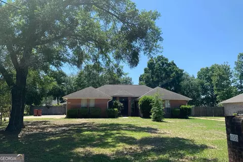 6053 Sunnyridge Dr, Milton, FL 32570