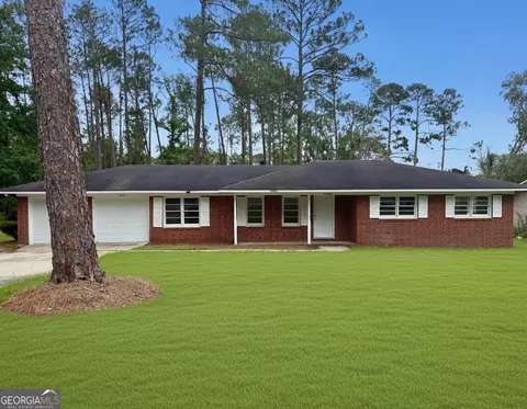 1404 Adams St, Vidalia, GA 30474