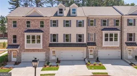 2741 Hallwood Ln, Suwanee, GA 30024