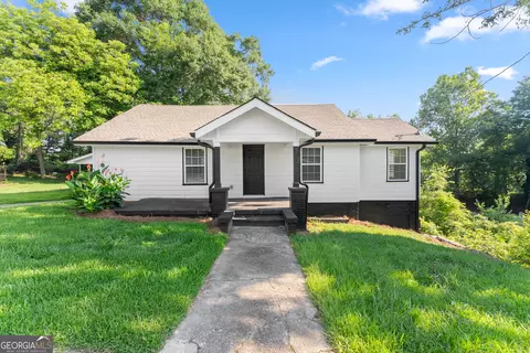 239 E Currahee St, Toccoa, GA 30577