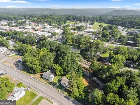 View/Area - 239 E Currahee St, Toccoa, GA 30577 photo 5 of 6