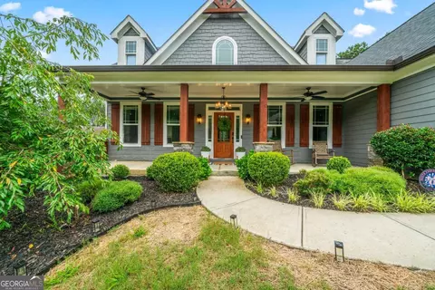54 Dupont Ct, Dallas, GA 30132