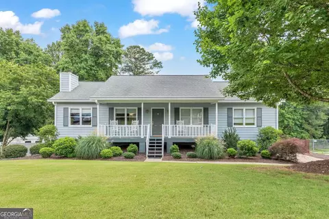 2652 Green Meadow Ln NE, Marietta, GA 30066