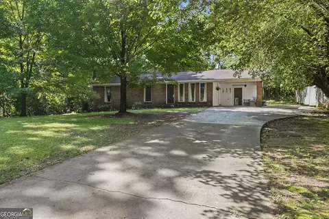 200 Ridgewood Dr, Cleveland, GA 30528