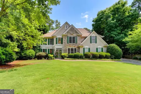 677 River Cove Ct, Dacula, GA 30019