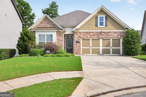 6655 Rivergreen Rd, Flowery Branch, GA 30542