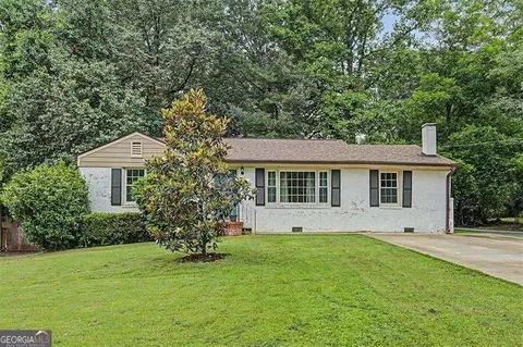 71 Worthington Dr NE, Marietta, GA 30068