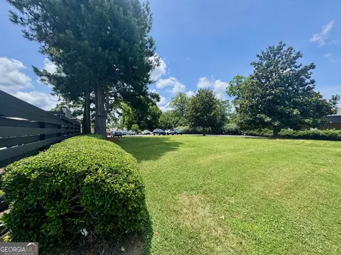 412 Spring St SE, Gainesville, GA 30501 photo 7