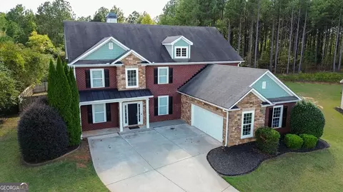 387 Fern Ct, Hoschton, GA 30548