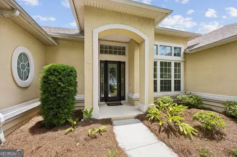 283 Osprey Cir, Saint Marys, GA 31558