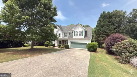 974 Coosawilla Dr, Winder, GA 30680