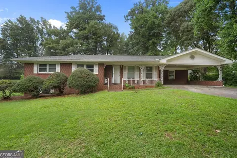 3849 Yates Dr, Lithia Springs, GA 30122