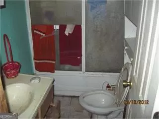 Entry Way - 411 Orange St, Augusta, GA 30901 photo 5 of 6