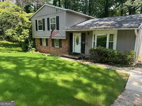 1490 Dewberry Trl, Marietta, GA 30062