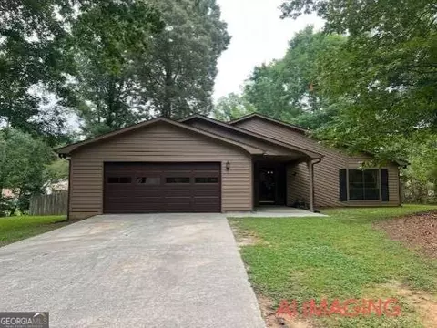 415 Hickory Frk, College Park, GA 30349