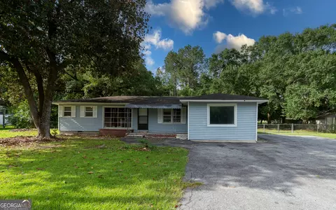 290 Mcree Dr, Camilla, GA 31730