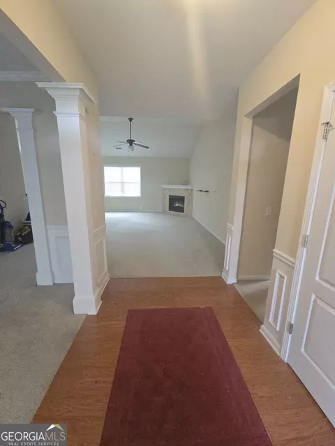 Entry Way - 113 Christopher Dr, Byron, GA 31008 photo 1 of 5