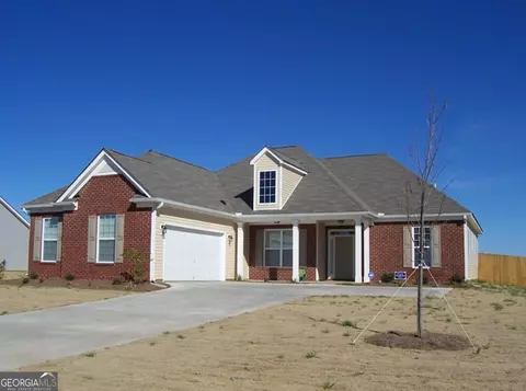 113 Christopher Dr, Byron, GA 31008